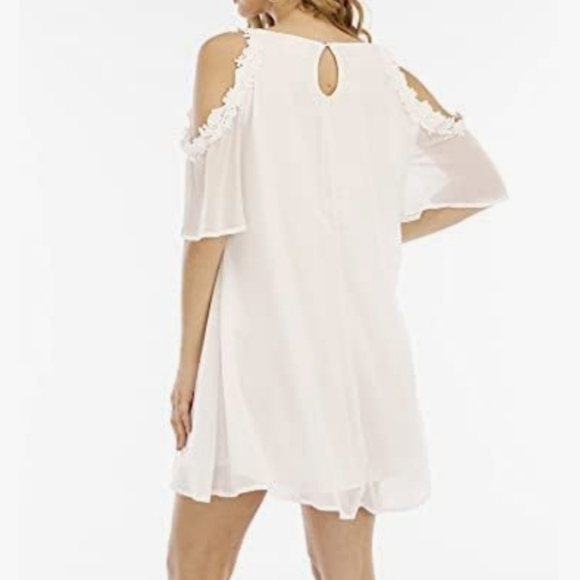 Roiii Bright White Chiffon Cold Shoulder Dress with Embroidered Trim Size 2XL - Picture 4 of 11